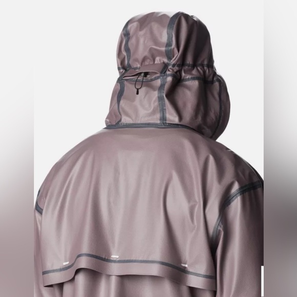 Columbia hooded raincoat - Picture 6 of 15